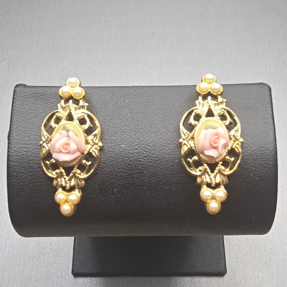 Unbranded Jewelry - VTG Stone Like Rose & Faux Pearl Earrings Gold Tone 1.25" Victorian Revival